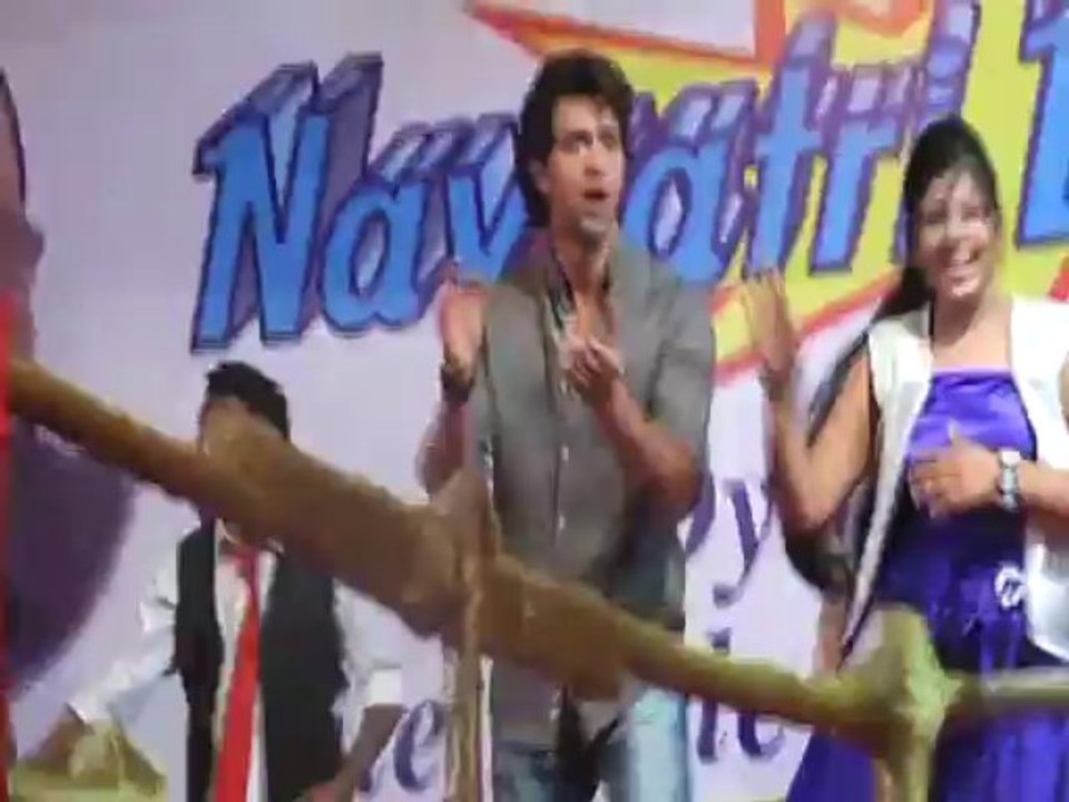 Hrithik Roshan graces a dandiya event in Mumbai
