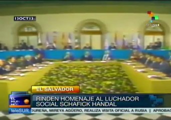 Salvadoreños recuerdan natalicio del luchador social Schafick Handal