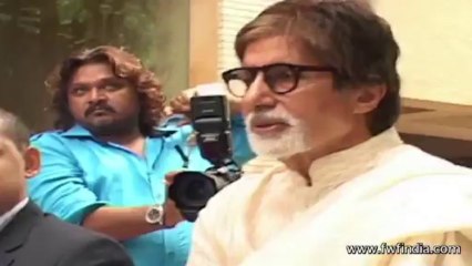 Amitabh Bachchan's Birthday with his fans
