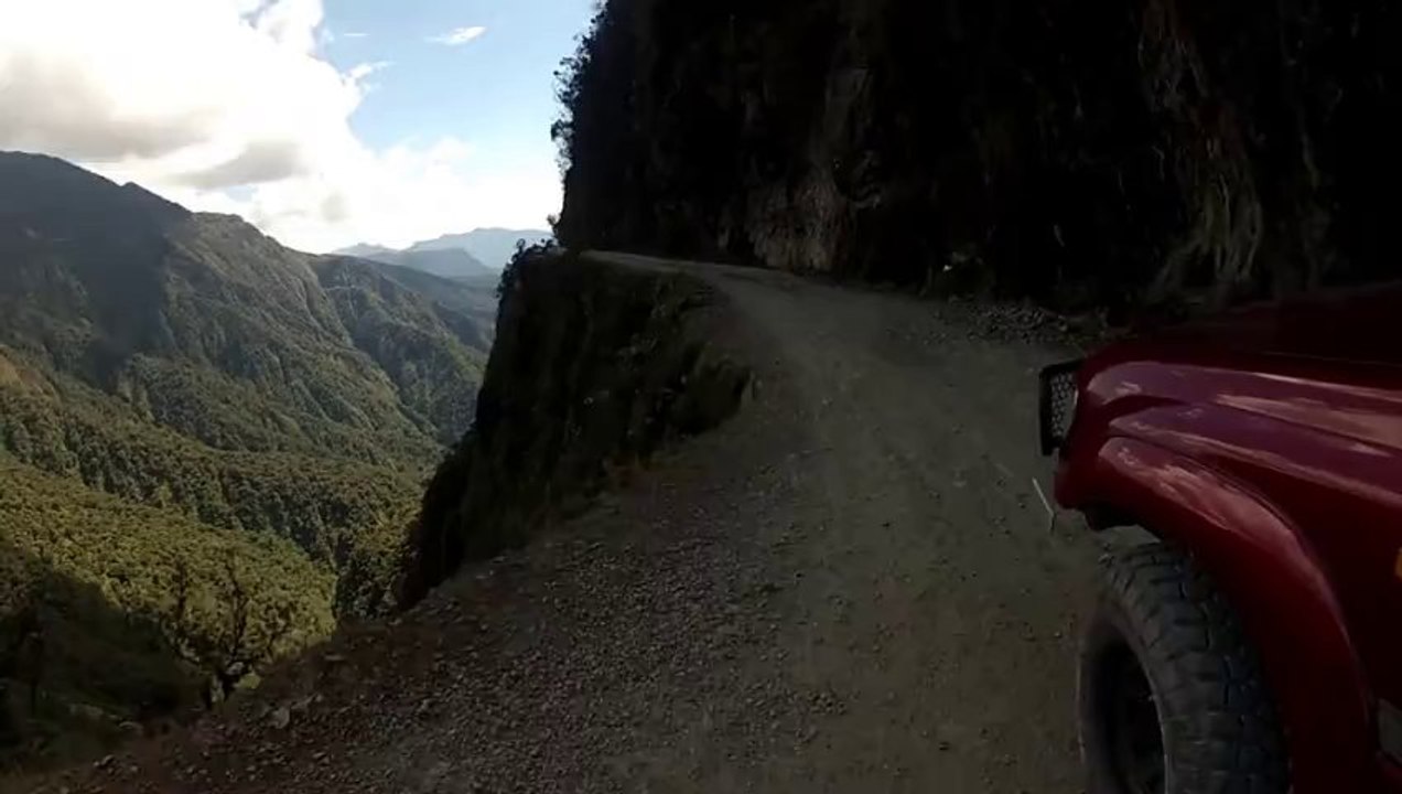 Andiamo Amérique du sud EP7  "La route de la mort"