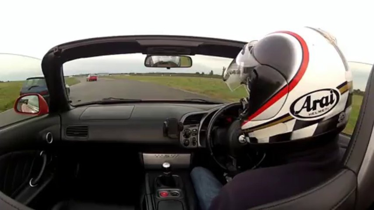 Honda S2000 au circuit du Bourbonnais 12/10/2013 - session 2