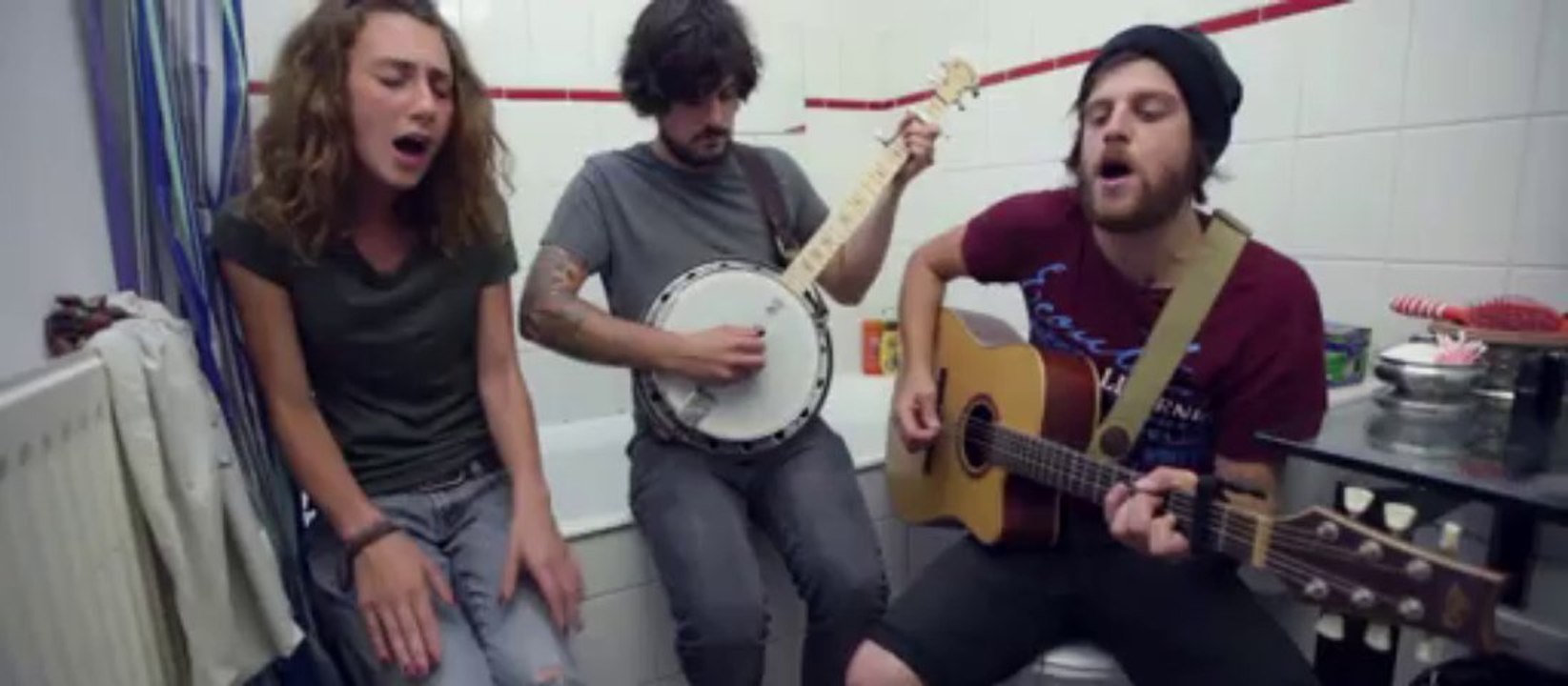 #105 The YOKEL (Scene De Bain / NUIT BLANCHE METZ #6)