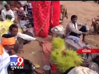 Datiya temple stampede : Police responsible for stampede, says Congress - Tv9 Gujarat