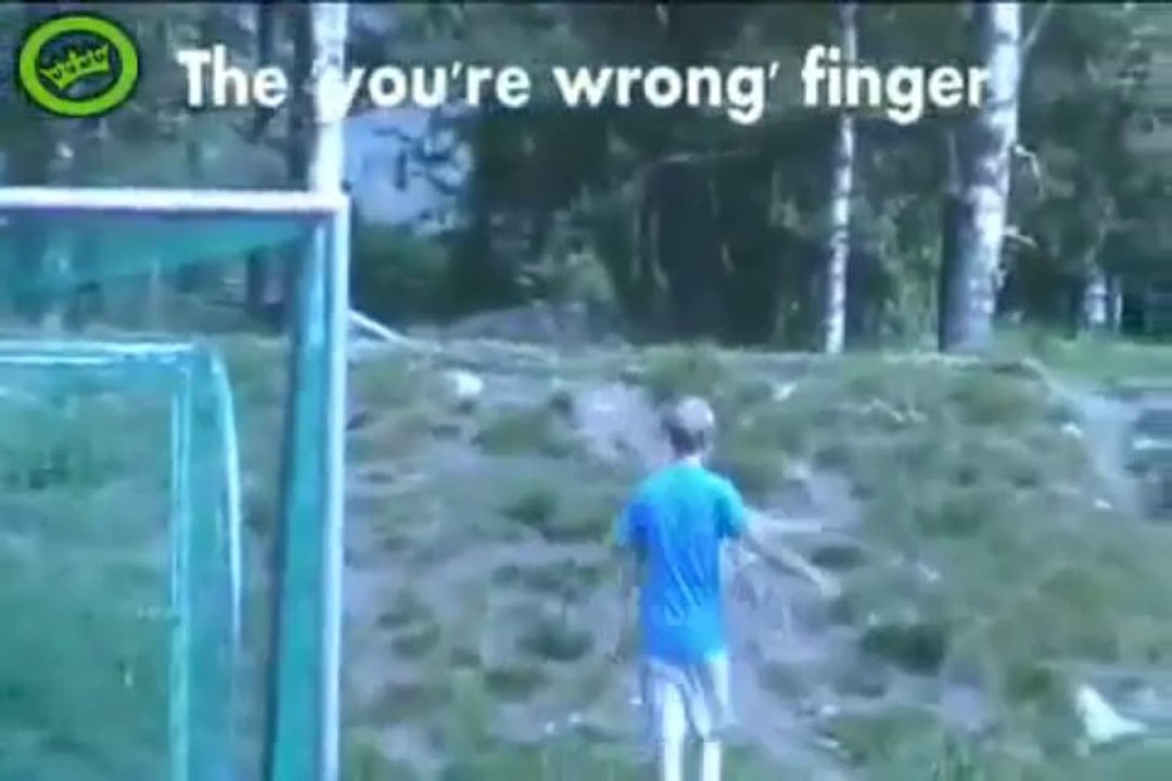 Parodie des simulations au football