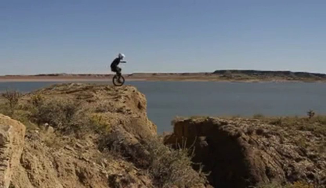 Unicycle huge jump over large rift.. FAIL!! Extreme Sports - BMX