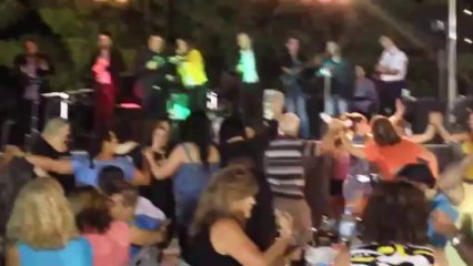 ΚΑΨΑΛΗΣ -  ΓΡΙΒΑ. - TΣΙΚΟΣ ( Χιλιομόδι Κορινθίας  Αυγ 2013 )