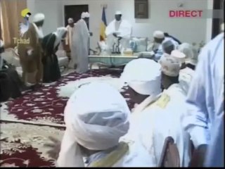 LE DICTATEUR IDRISS DEBY PRESENTE SES VOEUX DE LA AID AL ADHA AUX DIPLOMATES ET SES CADRES AUTOMATES SUR TOL