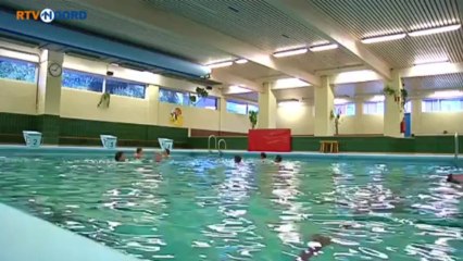 Provincie moet zwembad Zuidbroek redden - RTV Noord