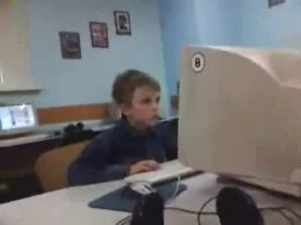 Primera vez viendo porno (Apto para todos)