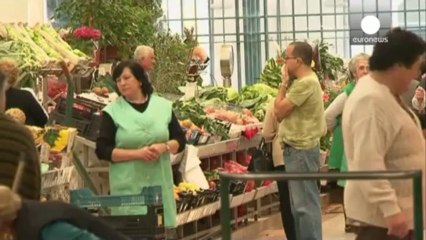 Portugal government set to debate draft 2014 budget with...