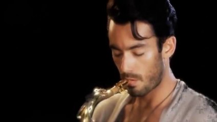 Santa Diabla Tema Musical Oficial por Aaron Diaz y Carlos Ponce