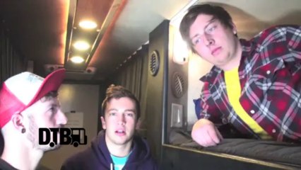 twenty one pilots - BUS INVADERS Ep. 438