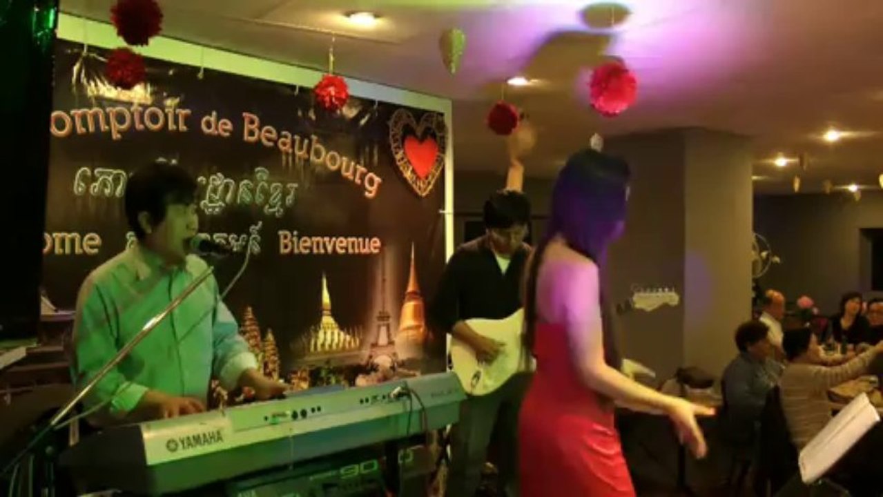 Soirée dansante khmer កេសរតន្ត្រី