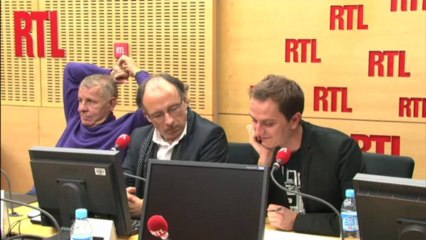 Descargar video: La fessée en accusation, Valls en forme dans les sondages, les ondes de téléphone dangereuses ?