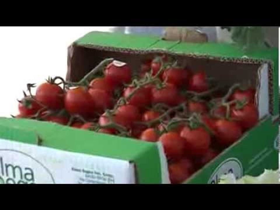 Campania - Terra dei Fuochi, i politici: "I nostri prodotti sono buoni" -2- (15.10.13)