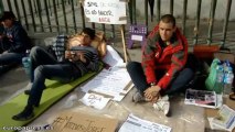 Joven en huelga de hambre en la Puerta del Sol
