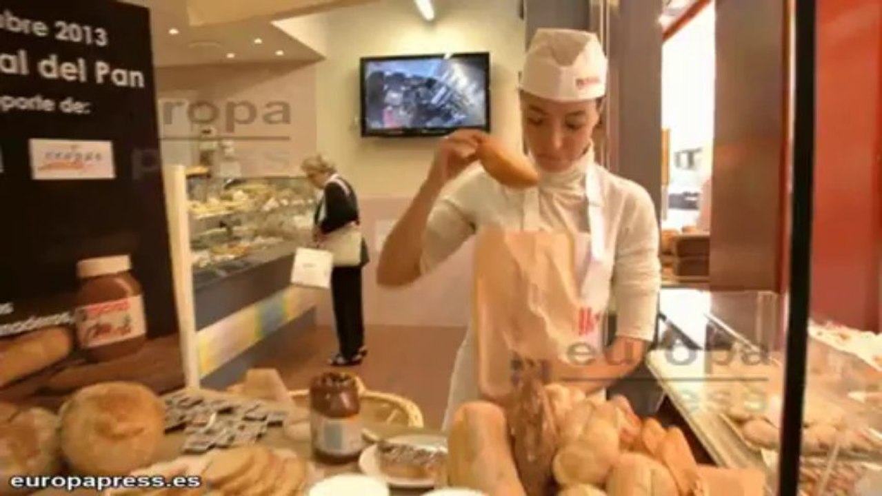 Los españoles comen la mitad del pan recomendado en una dieta equilibrada