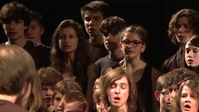 Le miroir et moi Prohom / chorale du Collège REVERDY (Sablé sur Sarthe - Marc Leroy)
