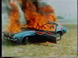 Devil Drivers aka Daredevil Drivers (1980) Super Drive Bomber and other cool car stunts