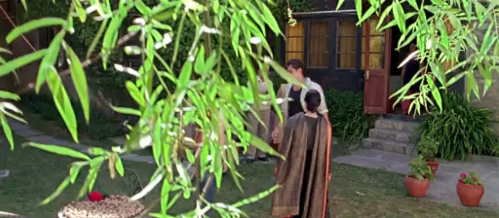 Aaoge Jab Tum from the movie jab we met