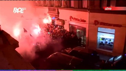 Spektakularan doček Zmajevima u Sarajevu - Vječna vatra (15.10.2013.)