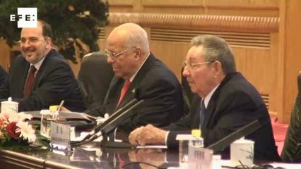 Em viagem à China, Raúl Castro busca apoio para abertura econômica de Cuba