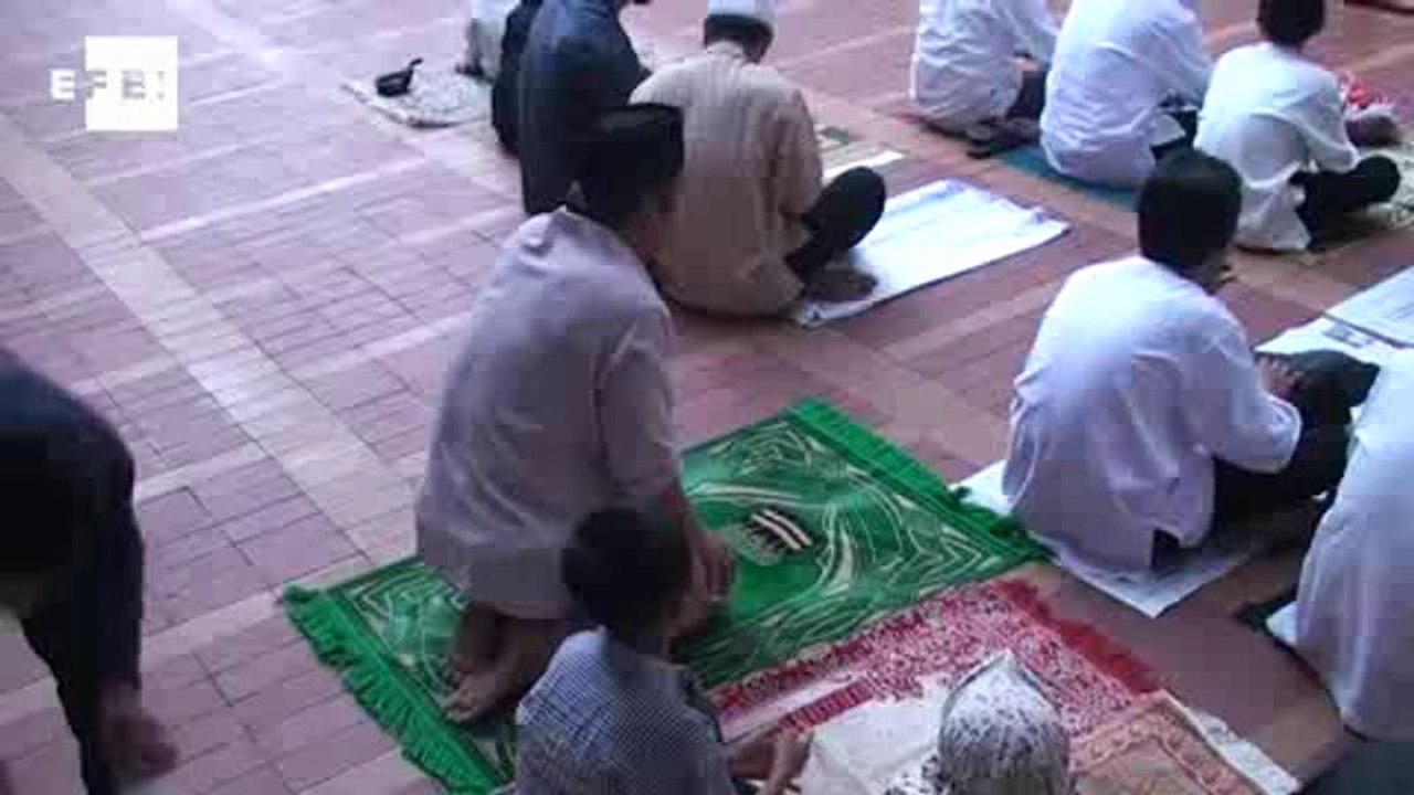 Indonésia quer impor fuso horário único para 17 mil ilhas.