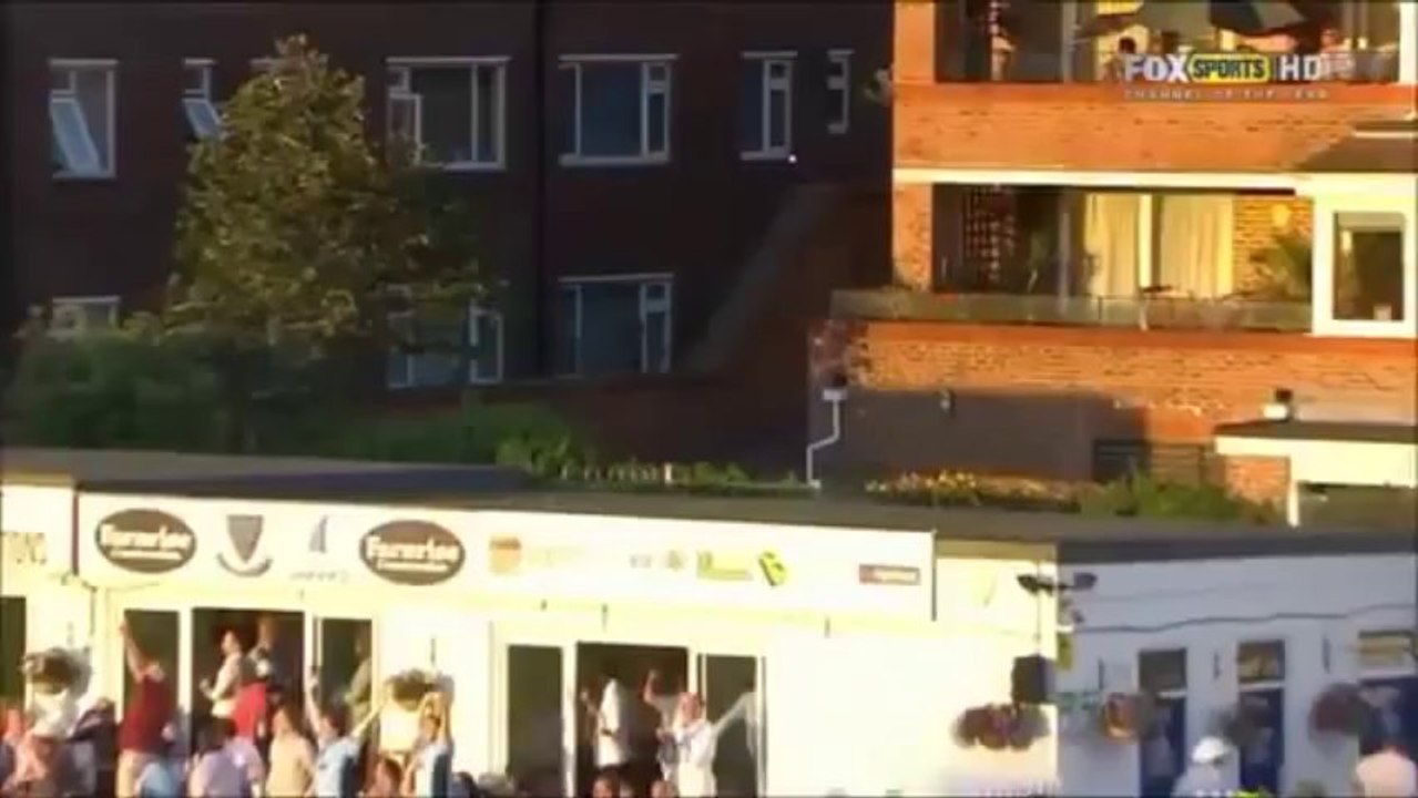 38 runs in 1 over - The worst bowler ever 2013 - CricHeaven.Com