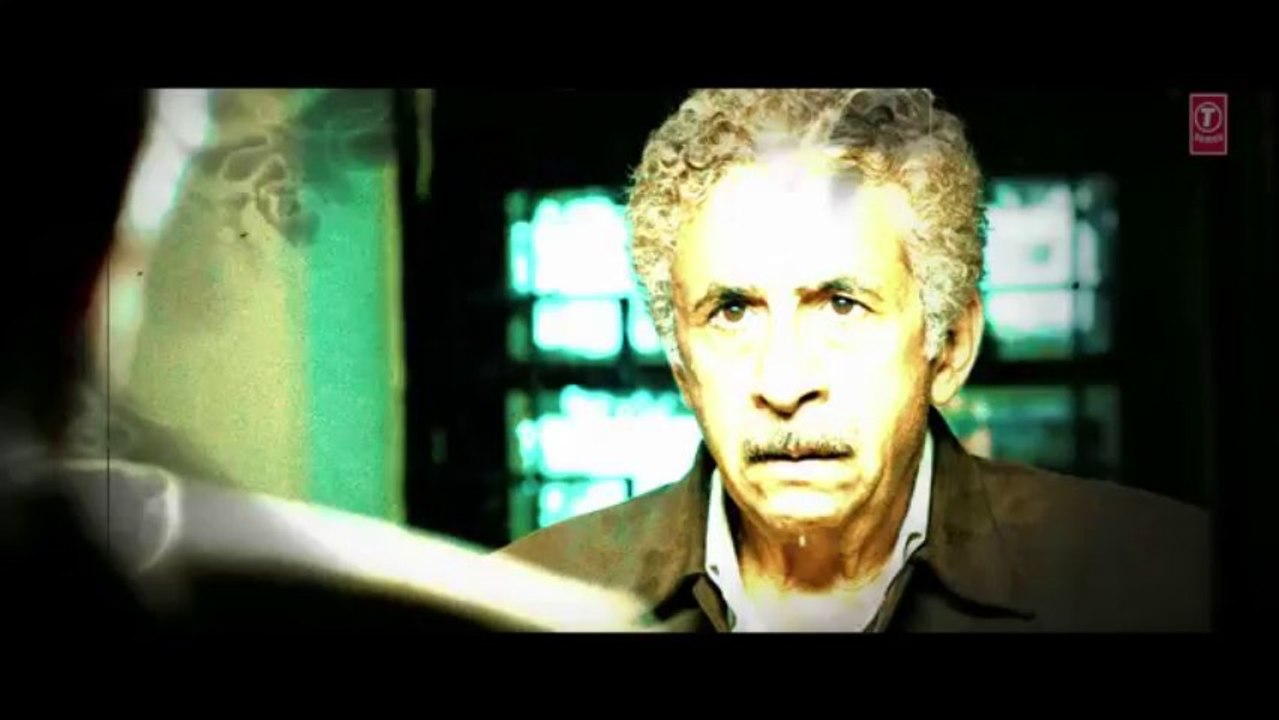 Charon Taraf John Day Song By Strings _ Naseeruddin Shah, Randeep Hooda