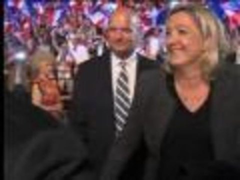 Marine Le Pen, meilleur opposant à François Hollande selon un sondage BFMTV - 17/10