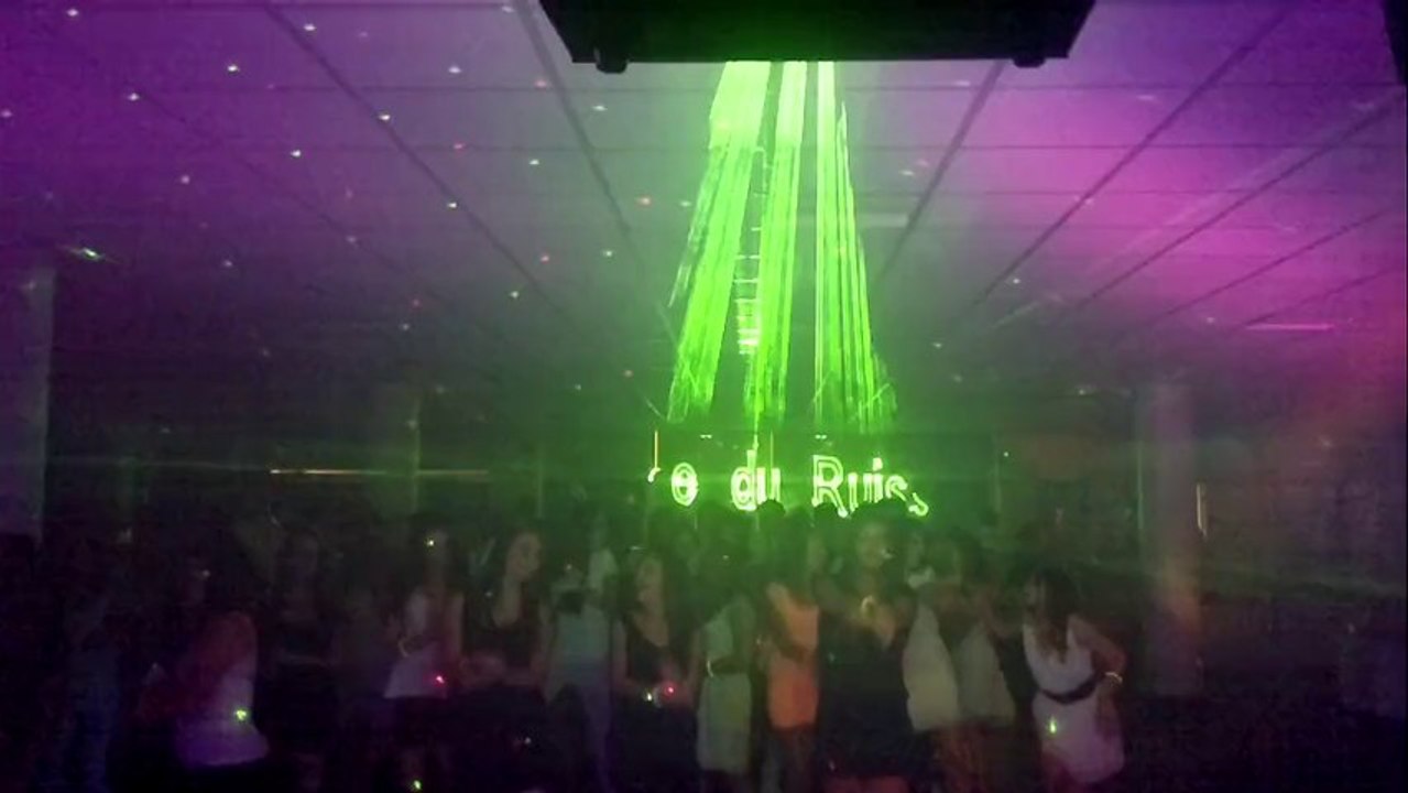 Animation show laser et tempête de neige