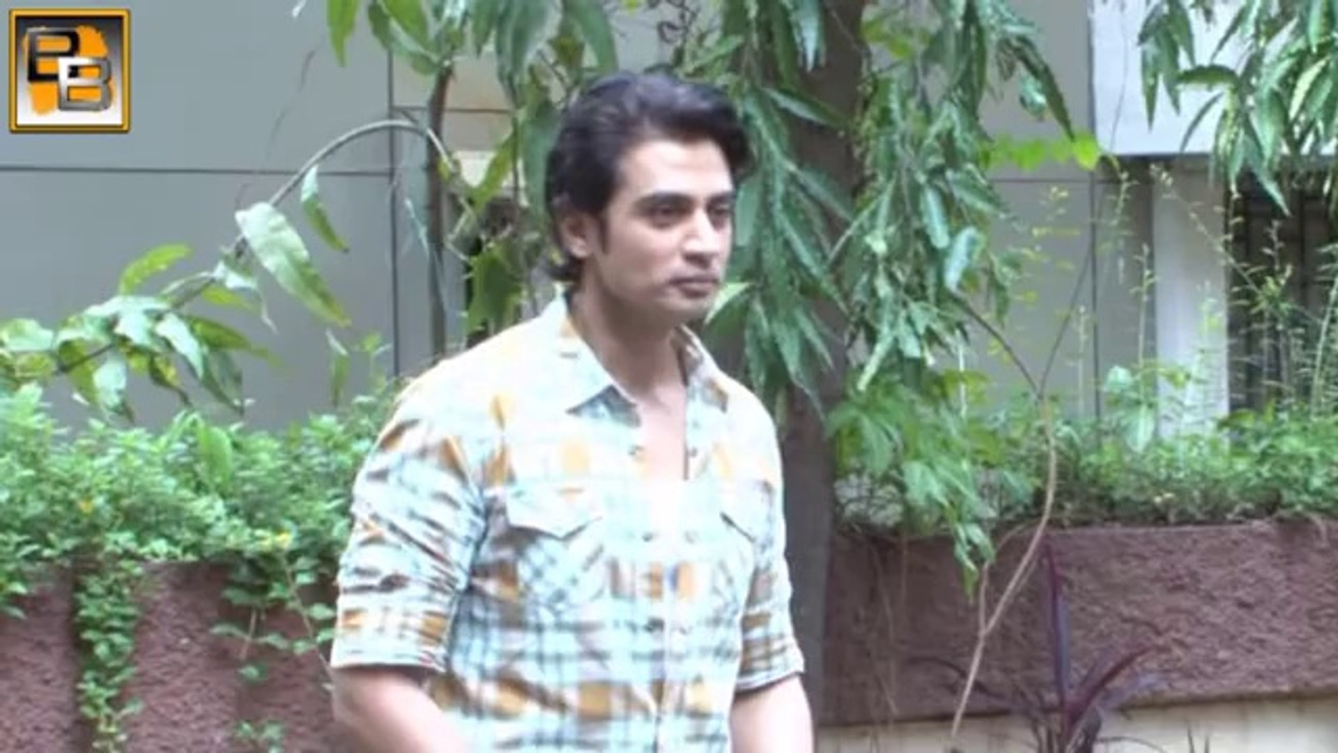 BOSS Movie Review : Cliche Action Comedy