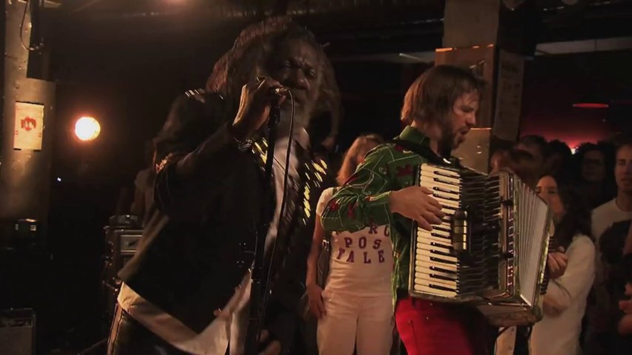 Winston McAnuff & Fixi - Le Ring - Live