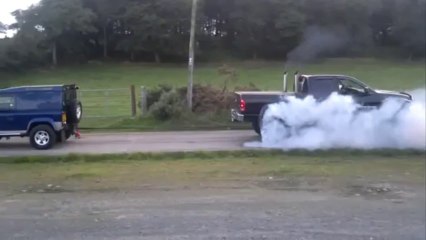 DODGE RAM CUMMINS VS LANDROVER DEFFENDER 90