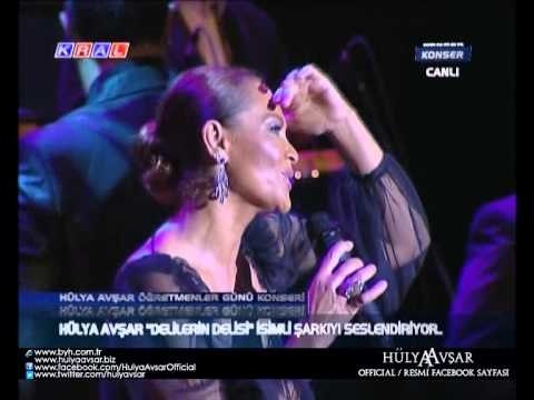 Hülya Avşar - Delilerin Delisi (Live @ Öğretmenler Günü Özel Konseri)