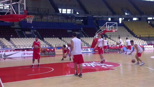 RedPlanet.gr - Προπόνηση στο ΣΕΦ ενόψει Μάλαγα (1)