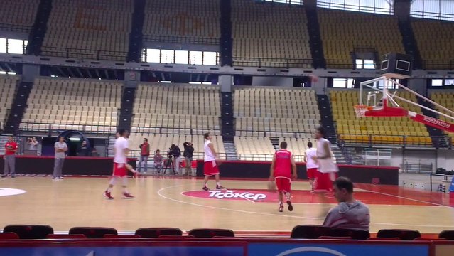 RedPlanet.gr - Προπόνηση στο ΣΕΦ ενόψει Μάλαγα (4)