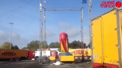 Installation du cirque Pinder - Grand chantier