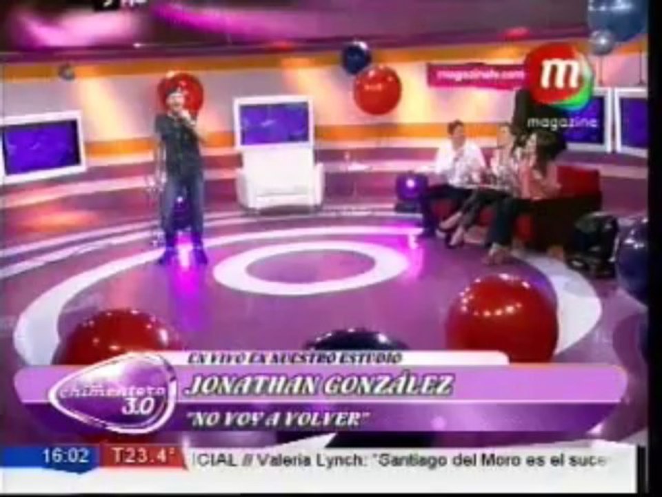 Jonathan González cantó en el Chimentero 3.0 "No voy a volver"