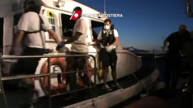 Near 100 African migrants rescued in Strait of Sicily