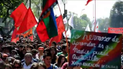 Chilenos matêm cruzada pela educação