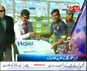 AbbTakk Headlines - 0500 AM - 18 October 2013