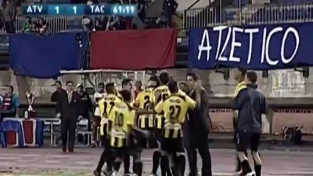 Wspaniała bramka Rivero dla Deportivo Tachira