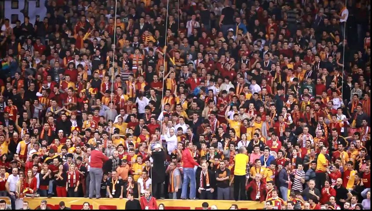 Galatasaray MP - Anadolu Efes  "Omuz Omuza"