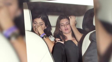 Kylie et Kendall Jenner surprises en boîte alors qu'elles sont mineures