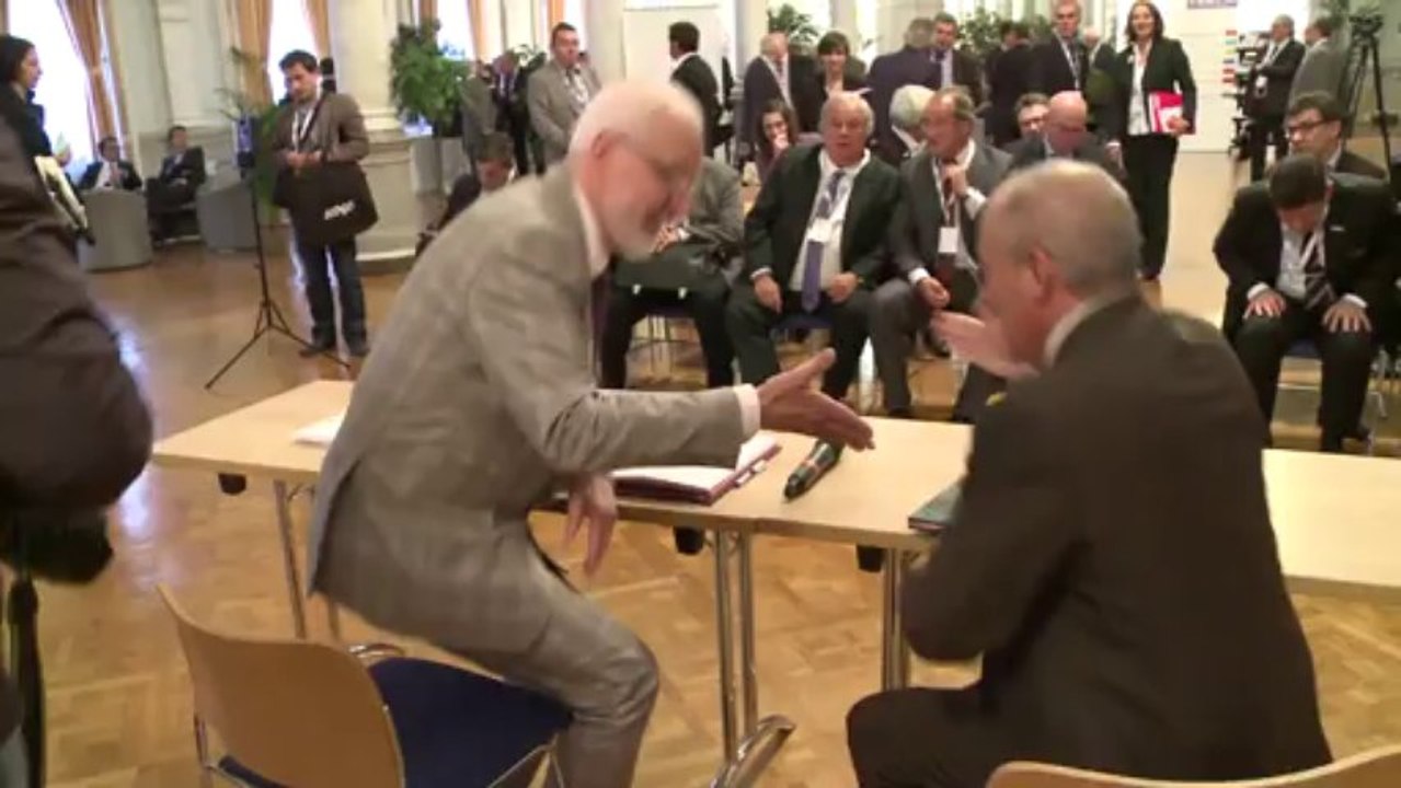 DRCLG - Signature de la 1ère convention de partenariat avec l'ADF