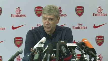 Wenger sympathises with Hodgson over dressing room joke