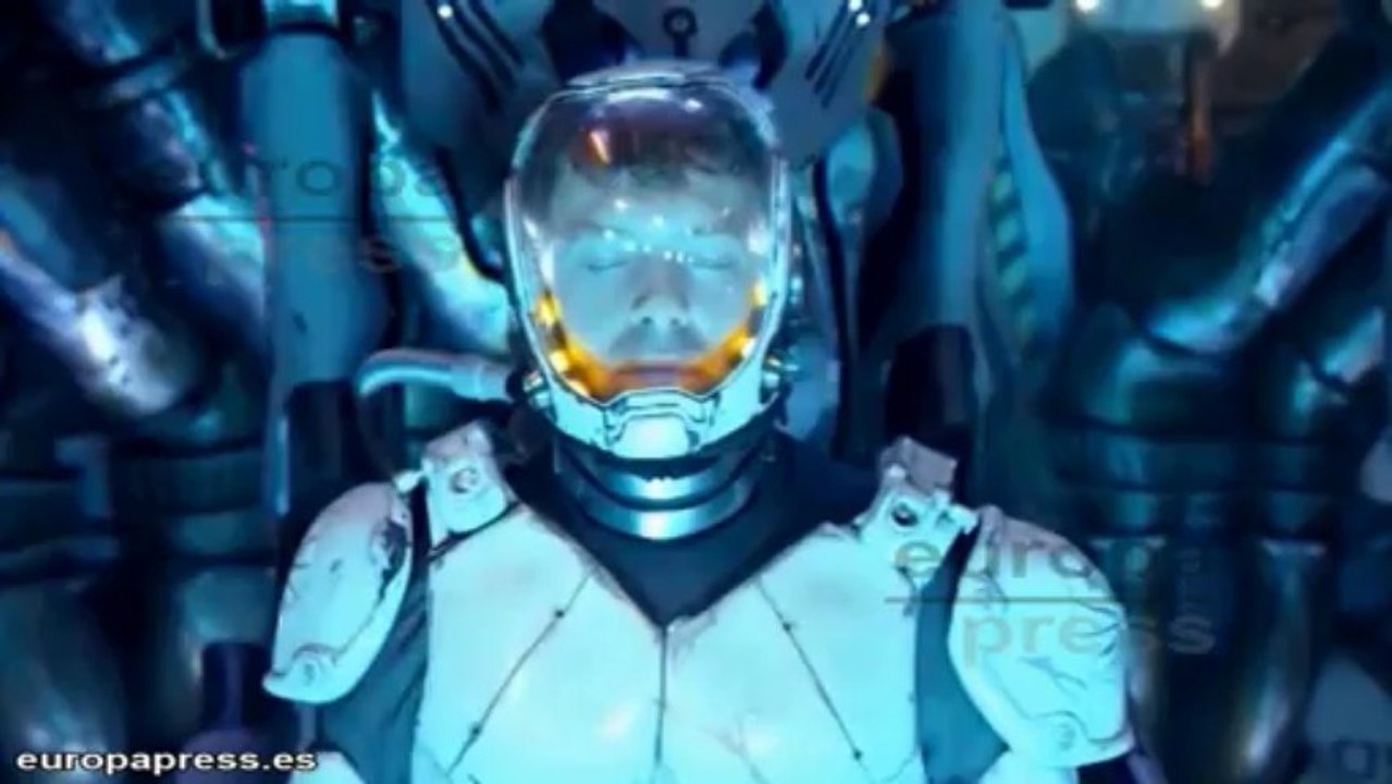 Hunnam confiesa por qué dejó su papel de Grey