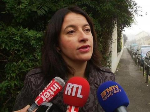 L'expulsion de Leonarda sur le temps scolaire est une erreur , selon Duflot - 18/10