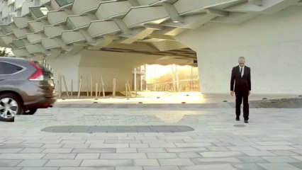 Honda celebrates fuel efficient CR-V arriving in dealerships with new advert